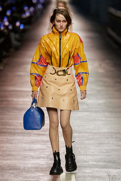 louis vuitton drop time|Louis Vuitton pre fall collection.